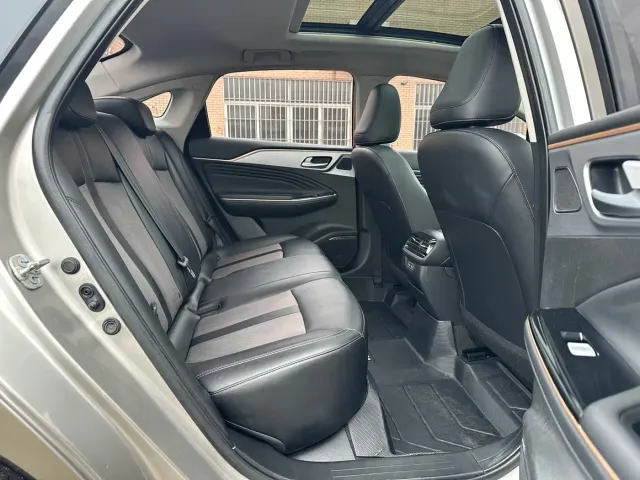 GAC Aion S — Фото автомобиля 12