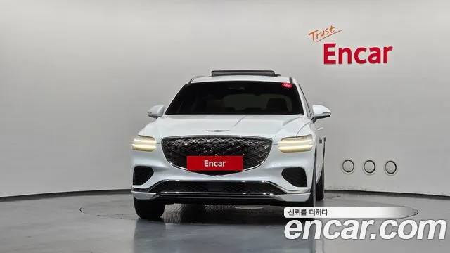 Genesis GV70 — Фото автомобиля 3