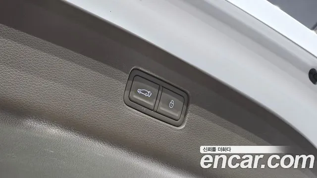 Genesis GV80 2.5T Бензин AWD — Фото автомобиля 17