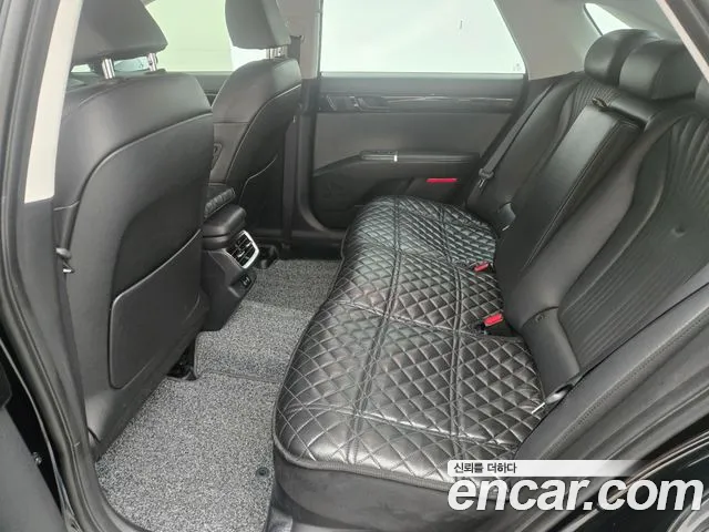 Hyundai Grandeur GN7 — Фото автомобиля 12