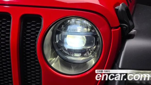 Jeep Wrangler JL — Фото автомобиля 22