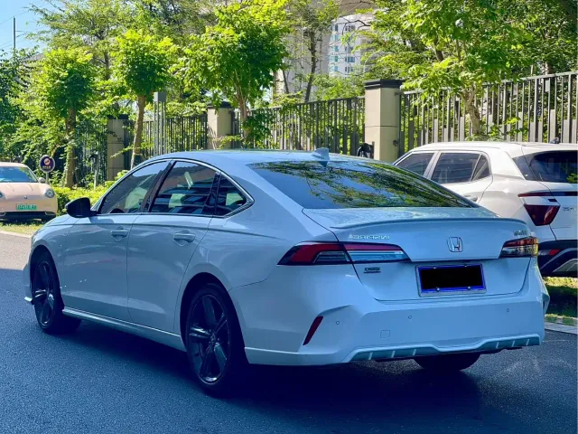 Honda Inspire — Фото автомобиля 7