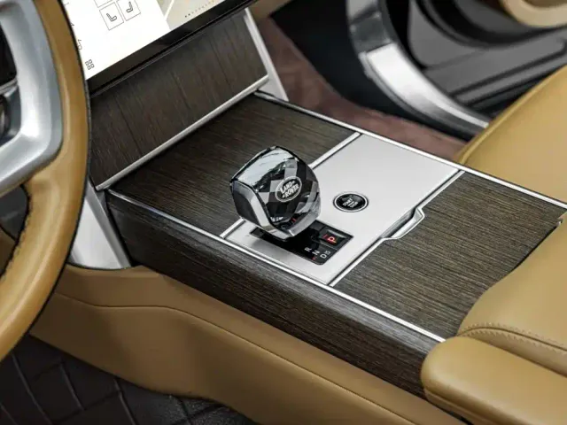 Land Rover Range Rover — Фото автомобиля 18