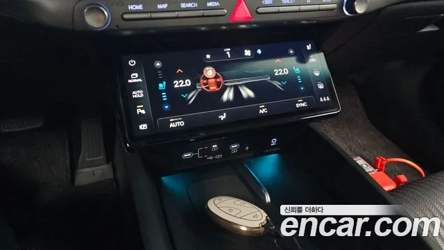 Hyundai Grandeur Grandeur (GN7) 2.5 Бензин 2WD — Фото автомобиля 18