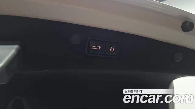 Hyundai Grandeur (New) Hybrid — Фото автомобиля 26