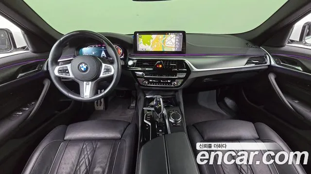 BMW 5-Series 5 серия (G30) 523d xDrive M Sport — Фото автомобиля 7