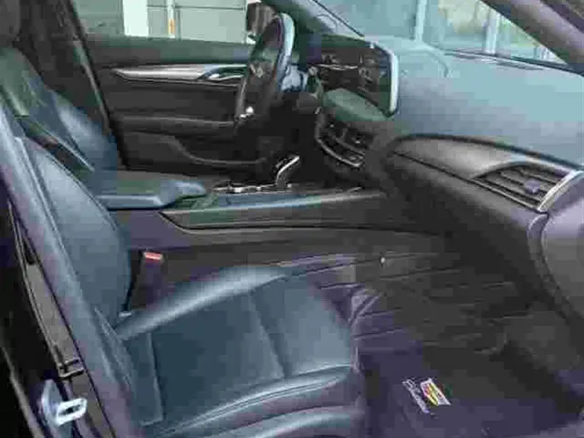 Cadillac CT5 — Фото автомобиля 5