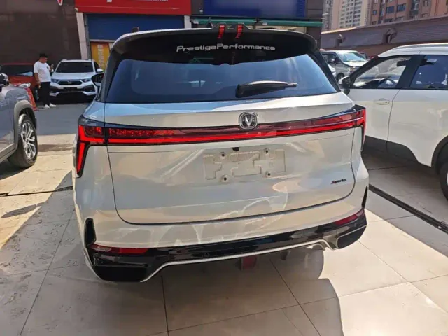 Changan CS75 Plus — Фото автомобиля 5