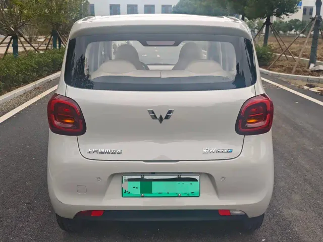 Wuling Hongguang Mini EV — Фото автомобиля 5