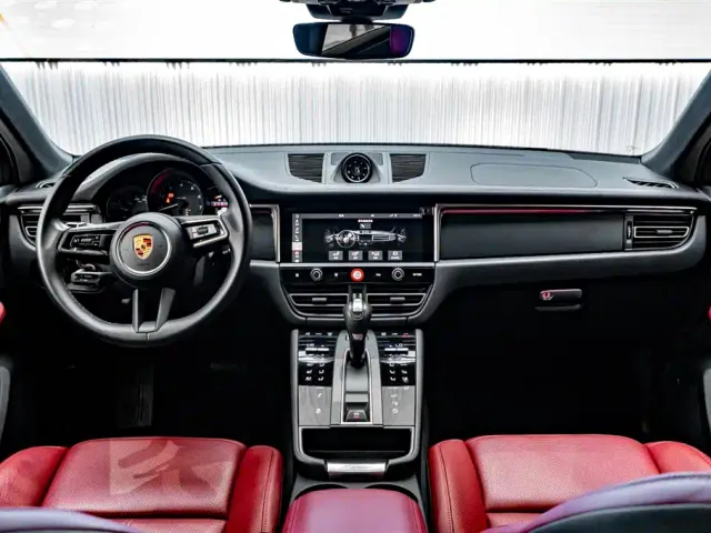 Porsche Macan — Фото автомобиля 13
