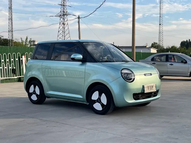 Changan Lumin — Фото автомобиля 3