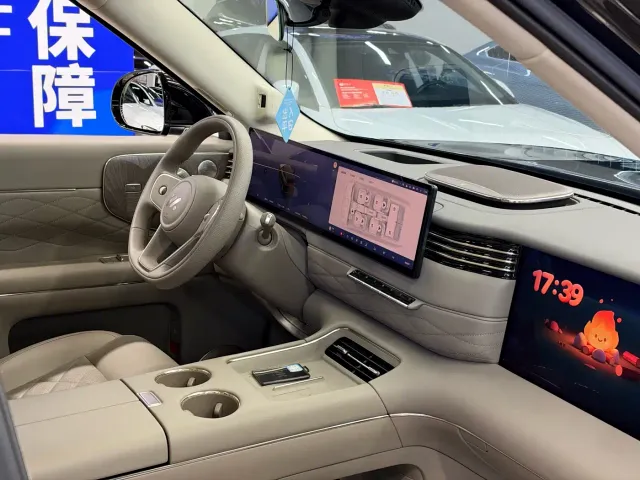IM Motors LS9 — Фото автомобиля 22