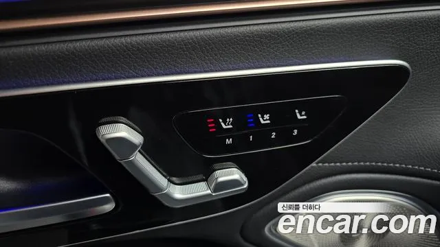 Mercedes-Benz EQS — Фото автомобиля 28