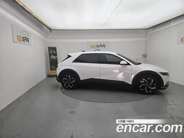 Hyundai Ioniq 5 — Фото автомобиля 3