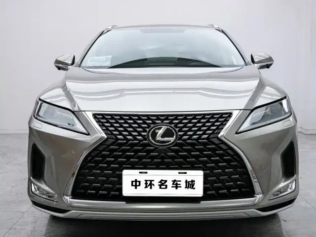 Lexus RX — Фото автомобиля 4