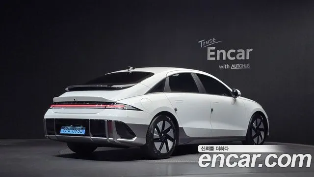 Hyundai Ioniq 6 — Фото автомобиля 2