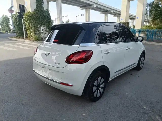 Wuling Bingo — Фото автомобиля 6