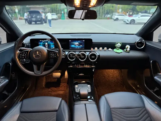 Mercedes-Benz A-Class — Фото автомобиля 9