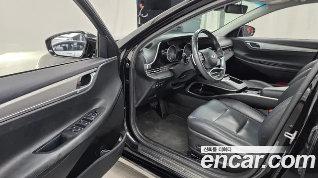 Hyundai Grandeur New — Фото автомобиля 5
