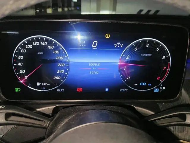 Mercedes-Benz C-Class — Фото автомобиля 4