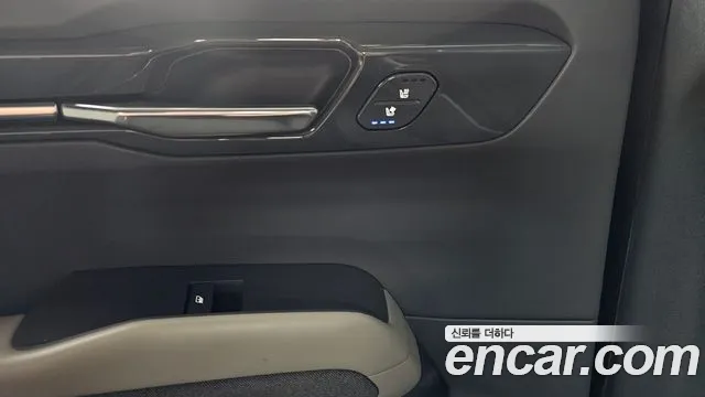 Kia EV9 — Фото автомобиля 25