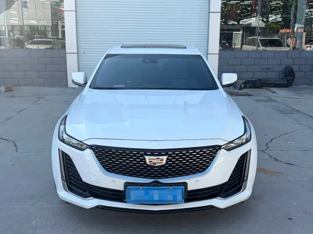 Cadillac CT5 — Фото автомобиля 2