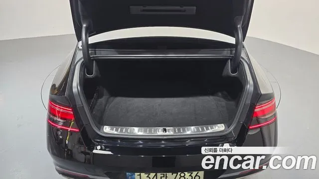 Genesis G90 RS4 — Фото автомобиля 16