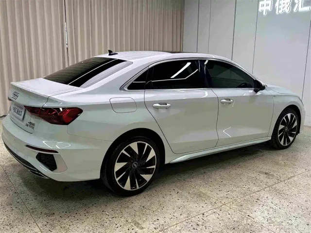 Audi A3 — Фото автомобиля 5
