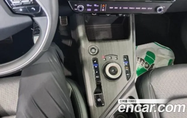 Kia Niro The All New Niro Signature — Фото автомобиля 6