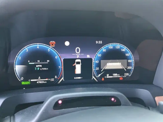 Toyota Vellfire — Фото автомобиля 5