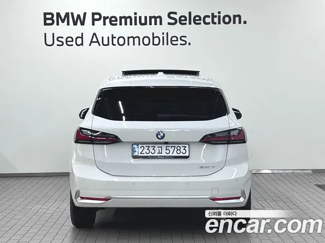 BMW 2 Series U06 — Фото автомобиля 4