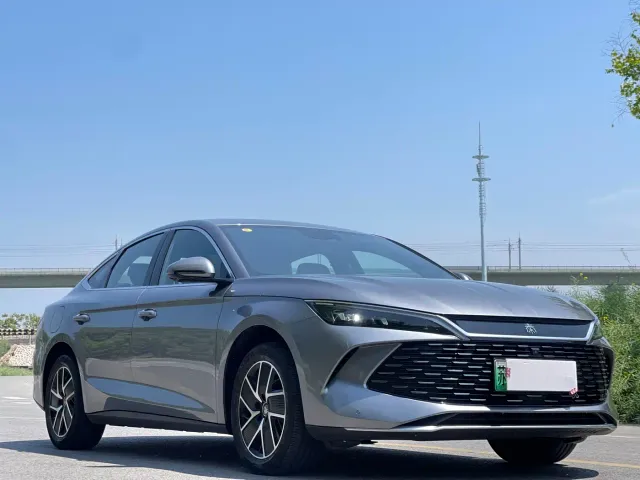 BYD Qin L — Фото автомобиля 3