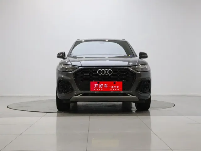 Audi Q5L — Фото автомобиля 2
