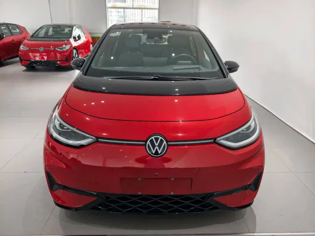 Volkswagen ID.3 — Фото автомобиля 3