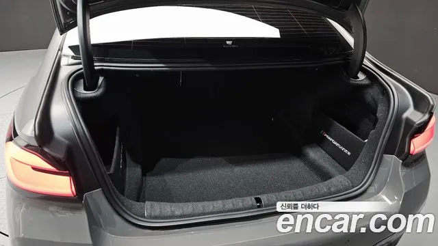 BMW 5 Series G30 — Фото автомобиля 19