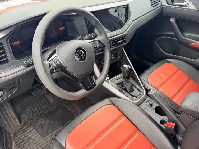 Volkswagen Polo — Фото автомобиля 9