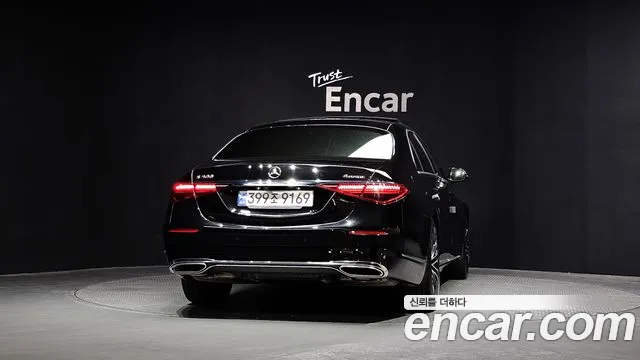 Mercedes-Benz S-Class — Фото автомобиля 4