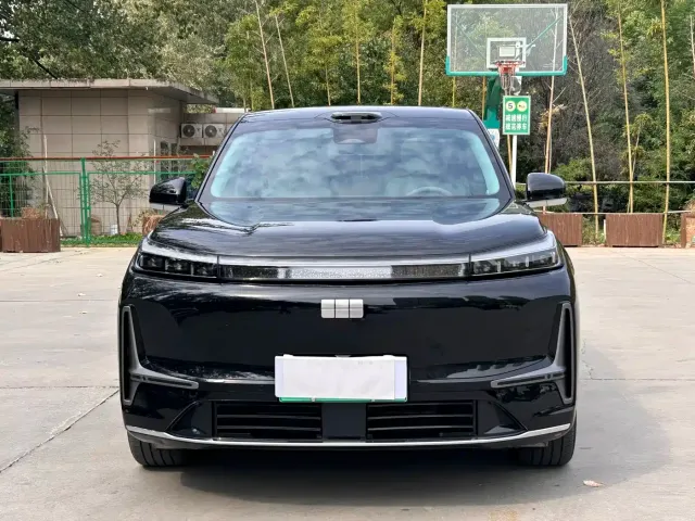 Geely Galaxy Galaxy M9 2025 Model 230km 2WD Explorer+ Edition — Фото автомобиля 2