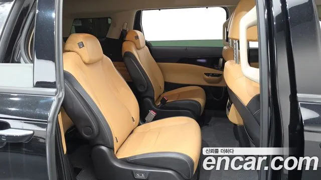 Kia Canival Carnival 4 поколение Бензин 9 мест Signature — Фото автомобиля 11