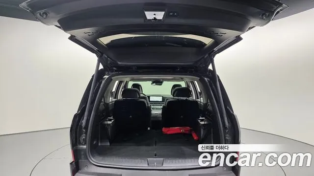 Hyundai Santafe — Фото автомобиля 20