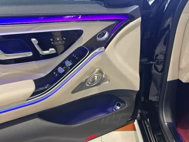 Mercedes-Benz Maybach S-Class — Фото автомобиля 11