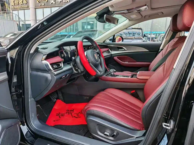 Hongqi H5 — Фото автомобиля 3