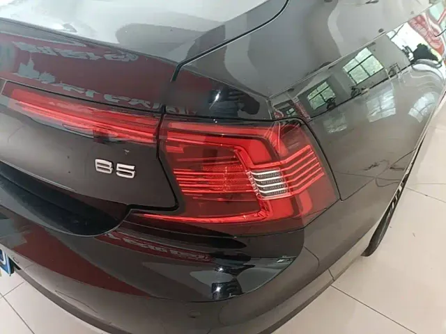 Volvo S90 — Фото автомобиля 7