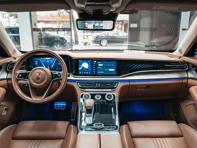 Hongqi H9 — Фото автомобиля 14