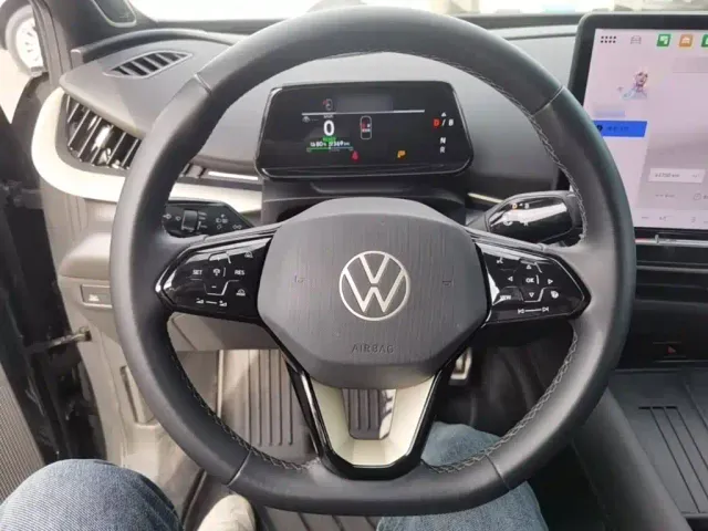 Volkswagen ID. Unyx 06 — Фото автомобиля 10