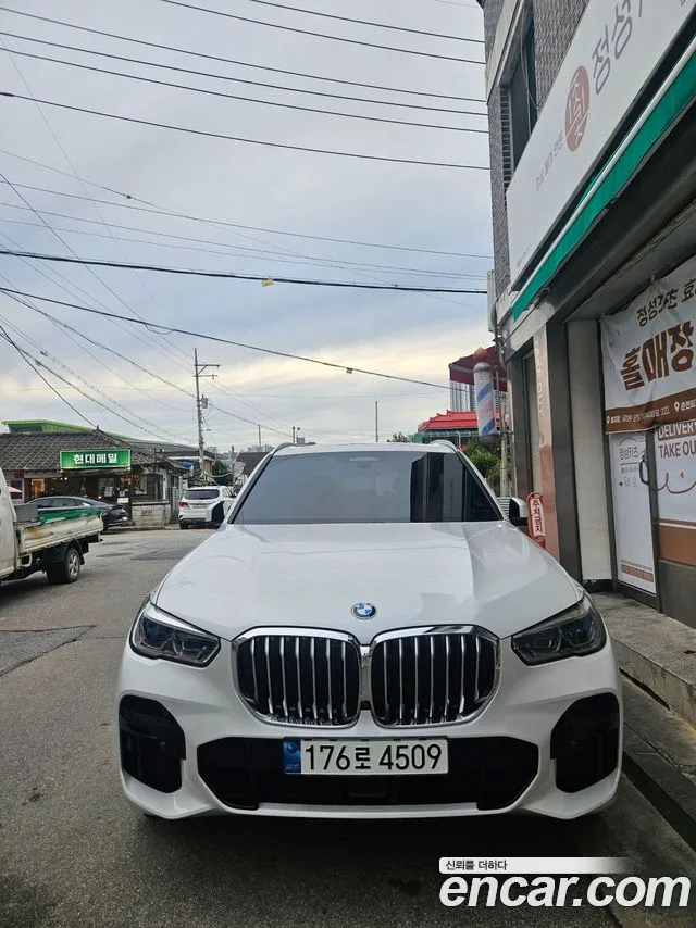 BMW X5 xDrive 40i M Sport — Фото автомобиля 2
