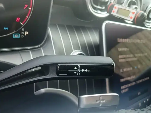 Mercedes-Benz C-Class — Фото автомобиля 13