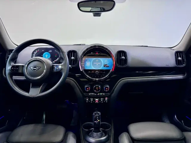MINI Countryman — Фото автомобиля 12