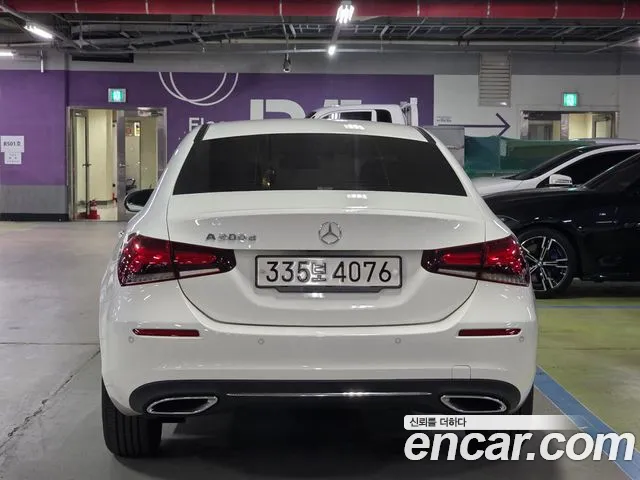 Mercedes-Benz A-Class W177 — Фото автомобиля 4