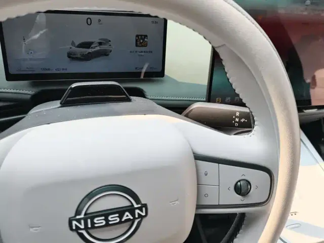 Nissan N7 — Фото автомобиля 16